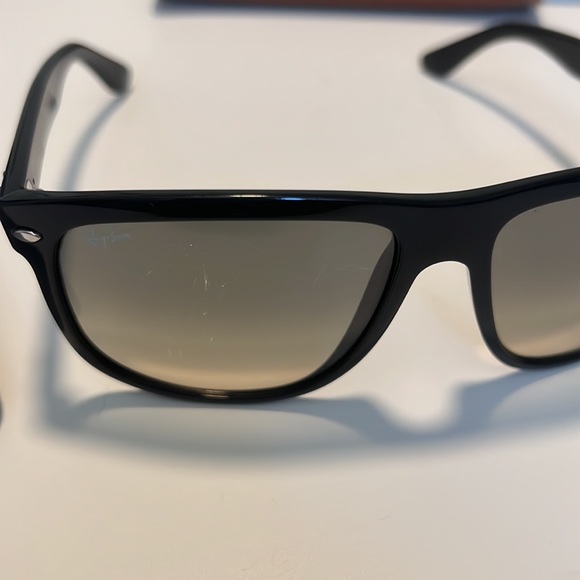 Ray ban sunglasses - Picture 3 of 10